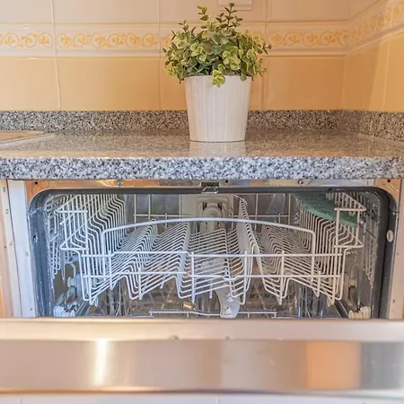 Spring I1 By The Pool Apartment Portimao